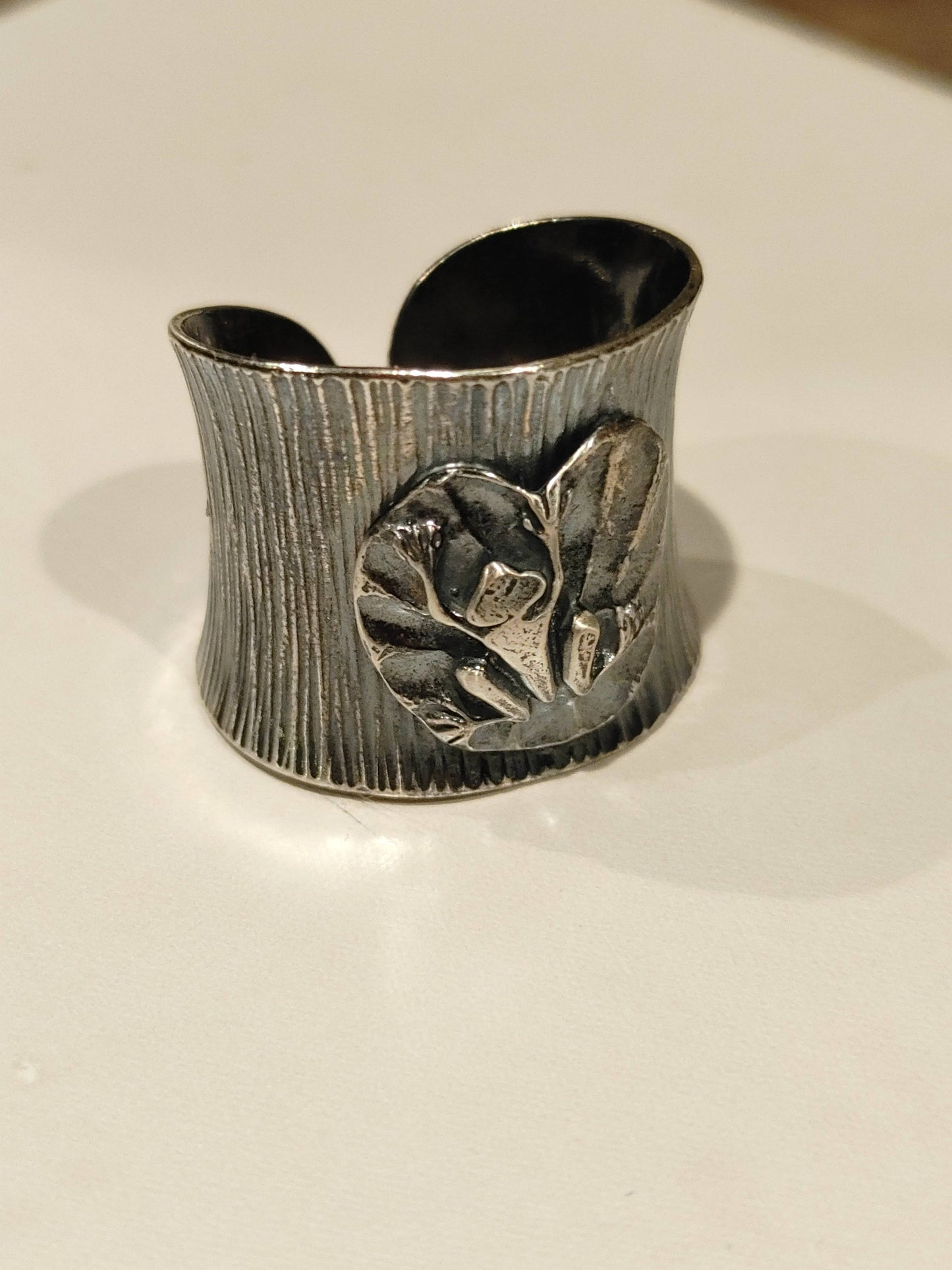 Frog On Lily Pad Cigar Ring Sterling Silver