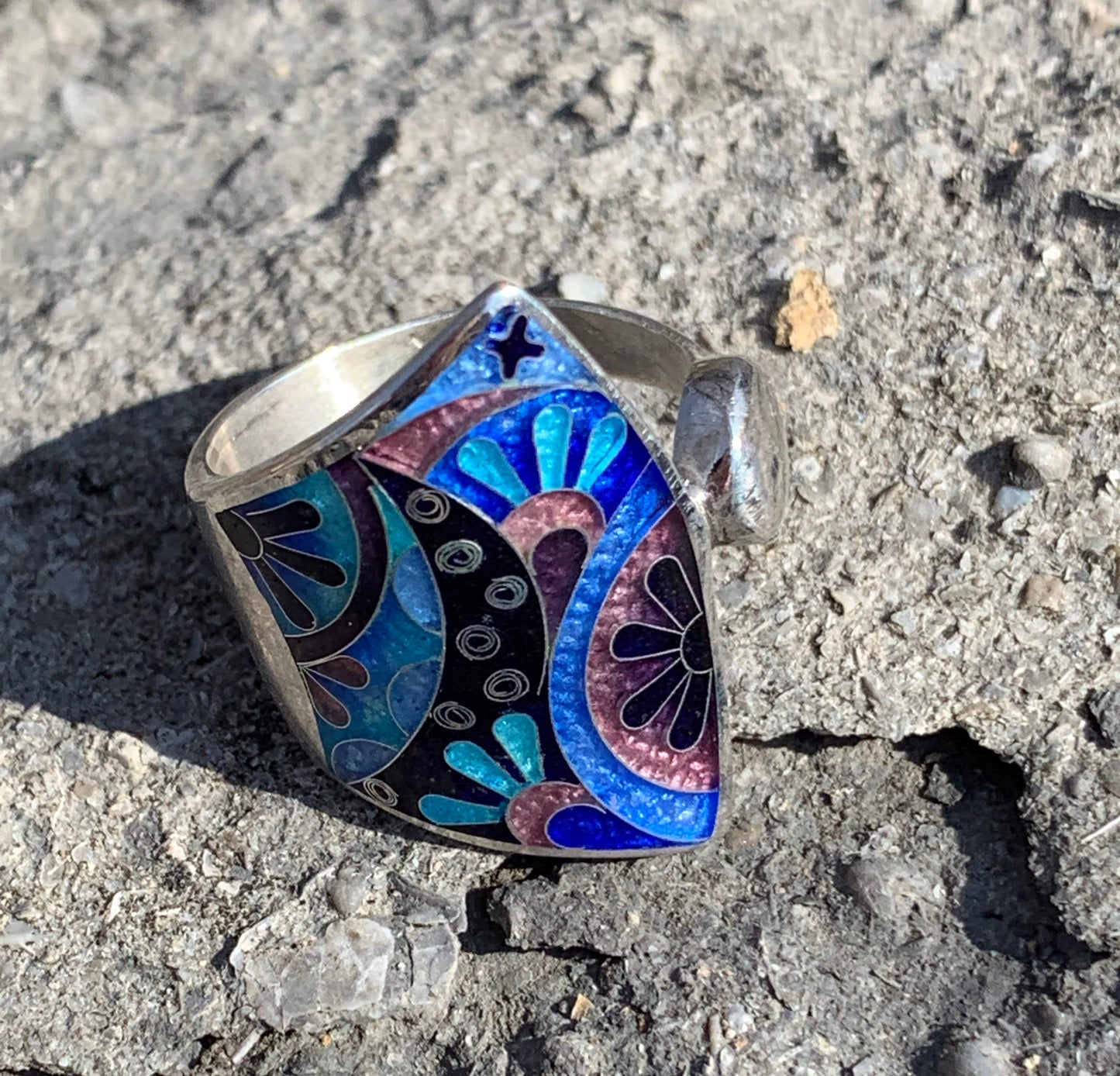 Cloisonne Enamel Handmade Ring Blue Fan 7 - ANARA & CO ENGRAVINGS - ANARA AND CO JEWELRY