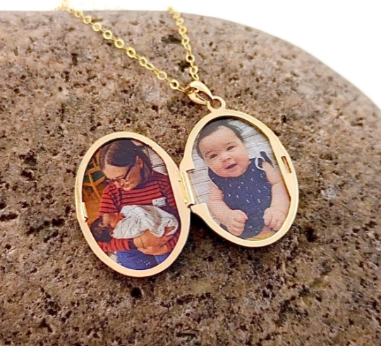 14K Yellow Gold Photo Locket