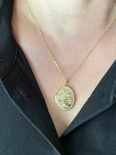 14K Yellow Gold Photo Locket