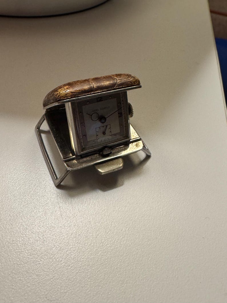 Vintage Lord Donald belt golf watch, view 5
