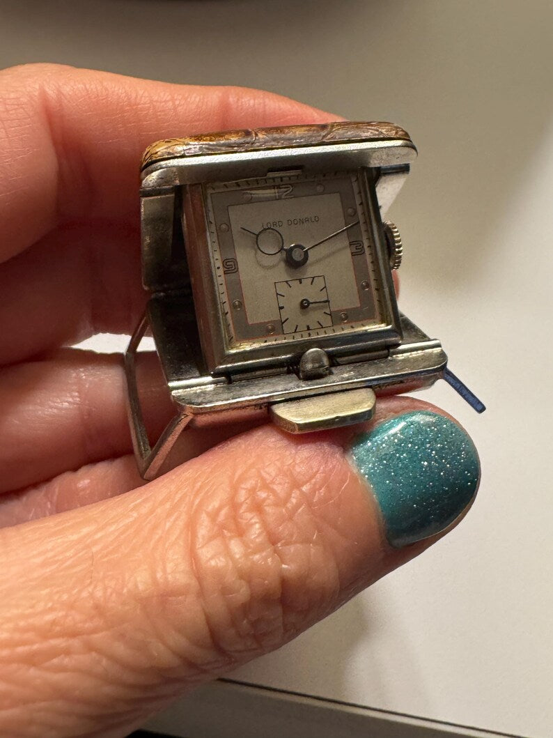 Vintage Lord Donald belt golf watch, view 6